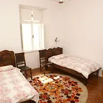 Apartman By The Sea - 4450 *
