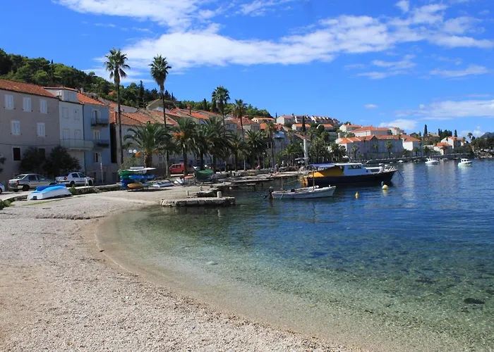 Apartment By The Sea - 4450